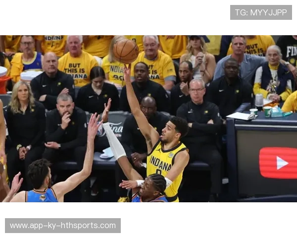 哈利伯顿大范围调度，助攻队友空位命中