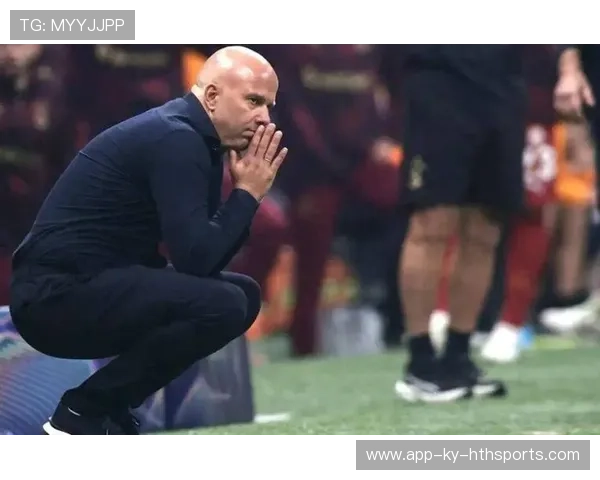 利物浦官方:斯洛特获2025西北足球奖最佳主帅,利物浦足总杯冠军 利物浦官方:斯洛特获2025西北足球奖最佳主帅,利物浦足总杯冠军