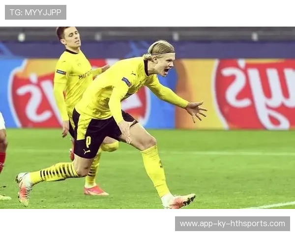 多特蒙德—哈兰德背身点射制造比分差距