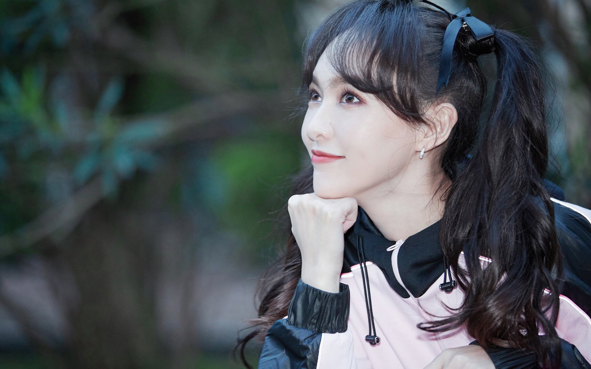 城市篮球联赛加入高校联队提升比赛竞技水平与观赏体验，市级篮球联赛